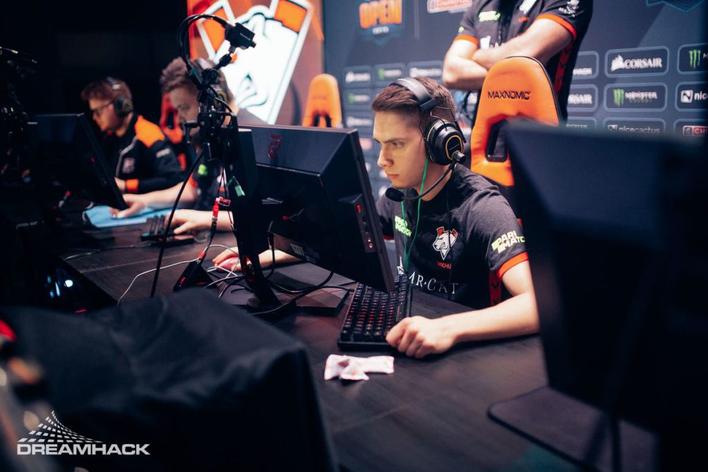 An image of Michu on his computer competing at a DreamHack event. 