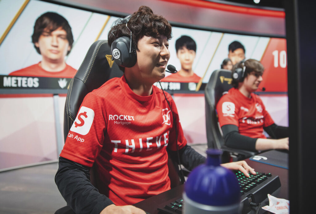 League of Legends: How 100 Thieves may have saved their Worlds hopes