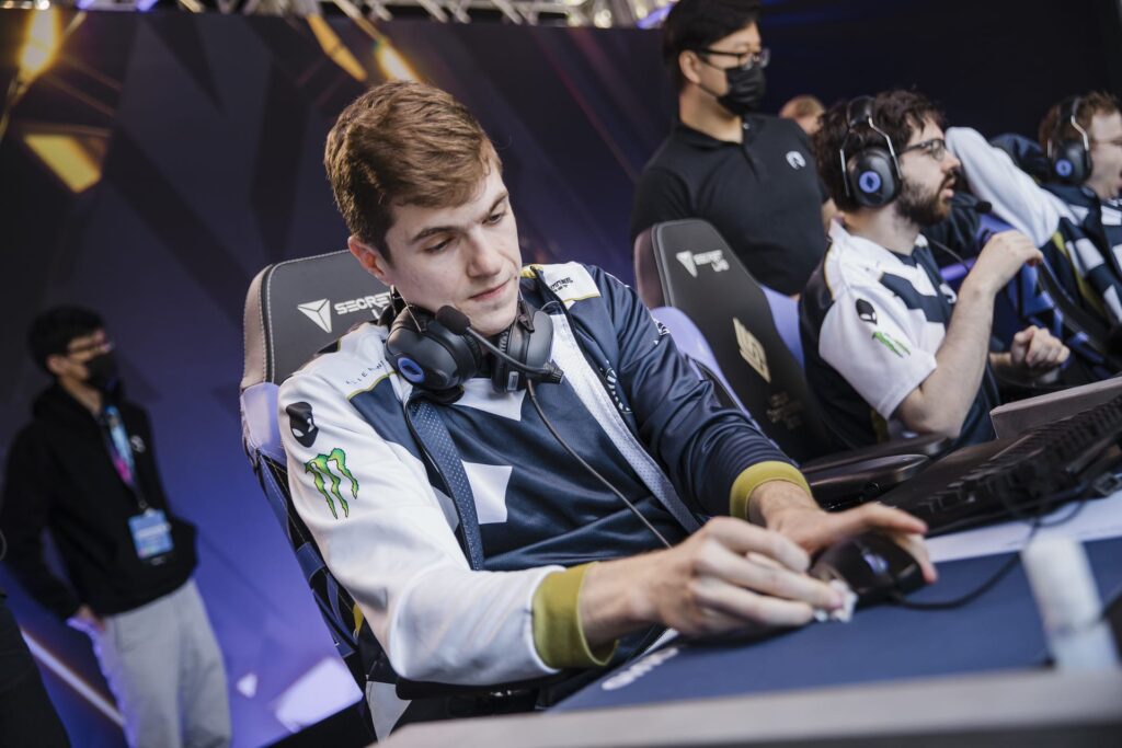 Team Liquid: Jatt parte, Santorin faz uma pausa e Alphari continua no banco