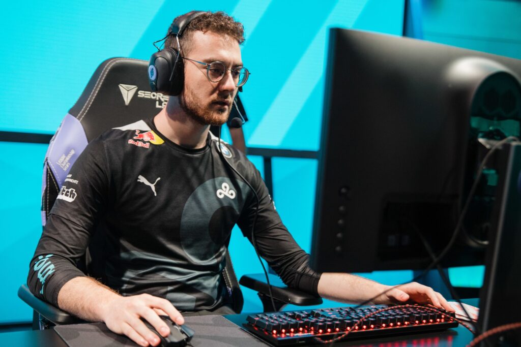 C9 Vulcan: “I think it is pretty annoying that with every loss, I am getting mentioned on twitter with C9 Summer memes”