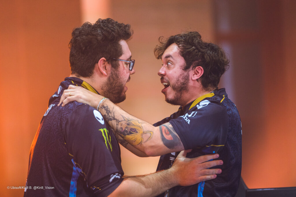 Team Liquid vence e encosta na liderança do BR6