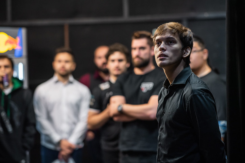 paiN Dionrray sobre saída de Erickão da organização: “É natural do esporte”