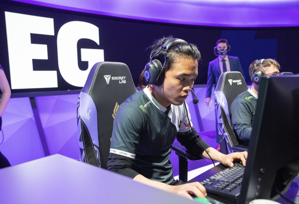 Impact sets new LCS record with a gold differential of +2,801 at just 10 minutes