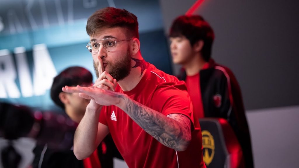 Ao vencer a paiN, Flamengo se reafirma no topo da tabela do CBLOL