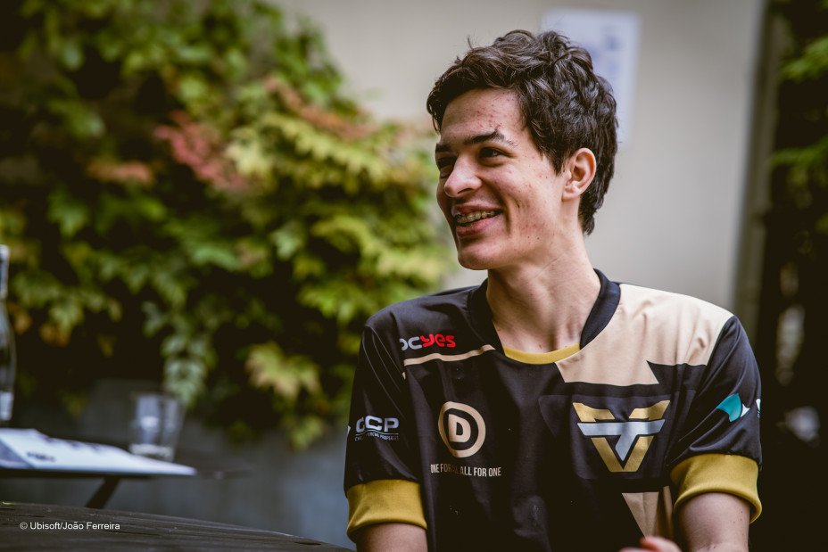 Lagonis: “Abordamos o R6 de uma forma mais profunda e efetiva”