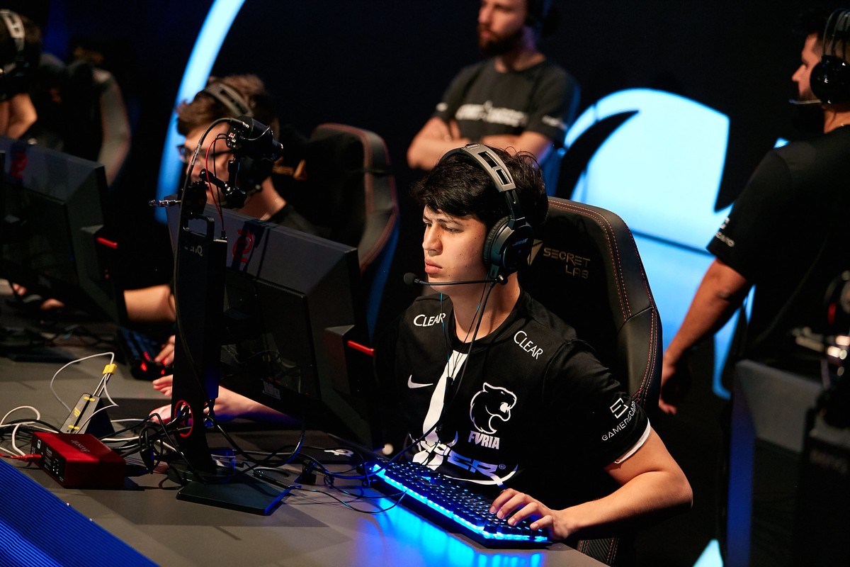 ableJ anuncia ingresso no competitivo de VALORANT