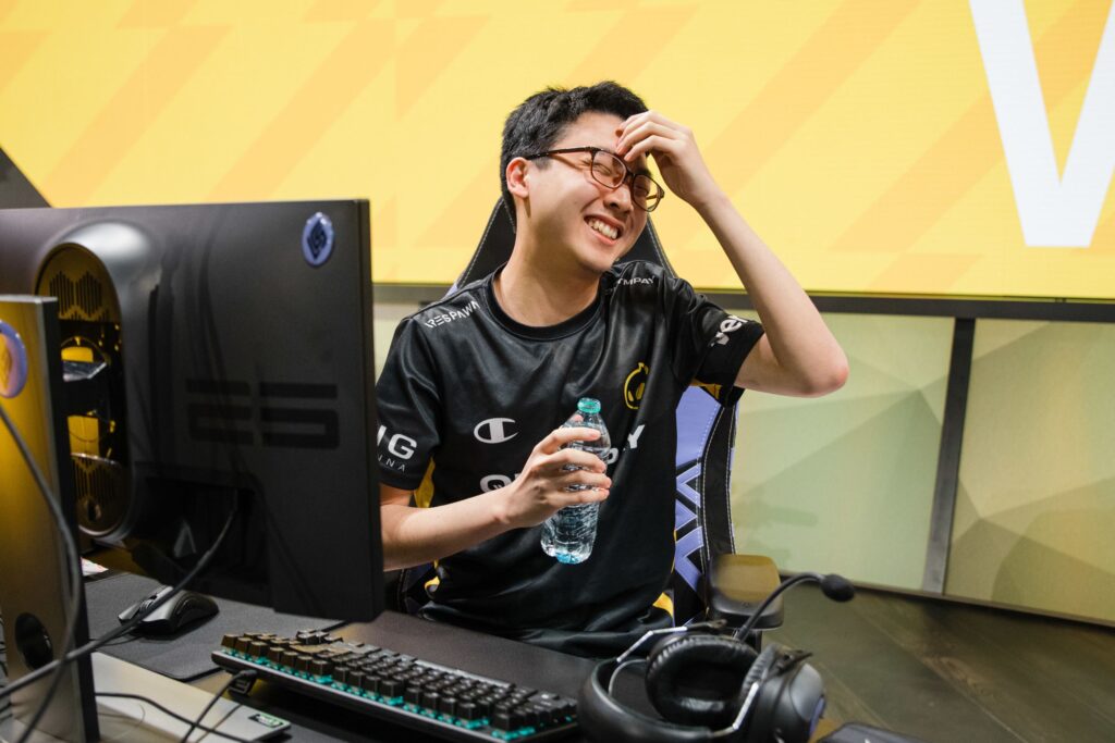 DIG Fakegod: “I just really enjoy the team environment right now. That is the biggest help for me personally. It helps remind myself that at the end of the day, League is supposed to be fun.”