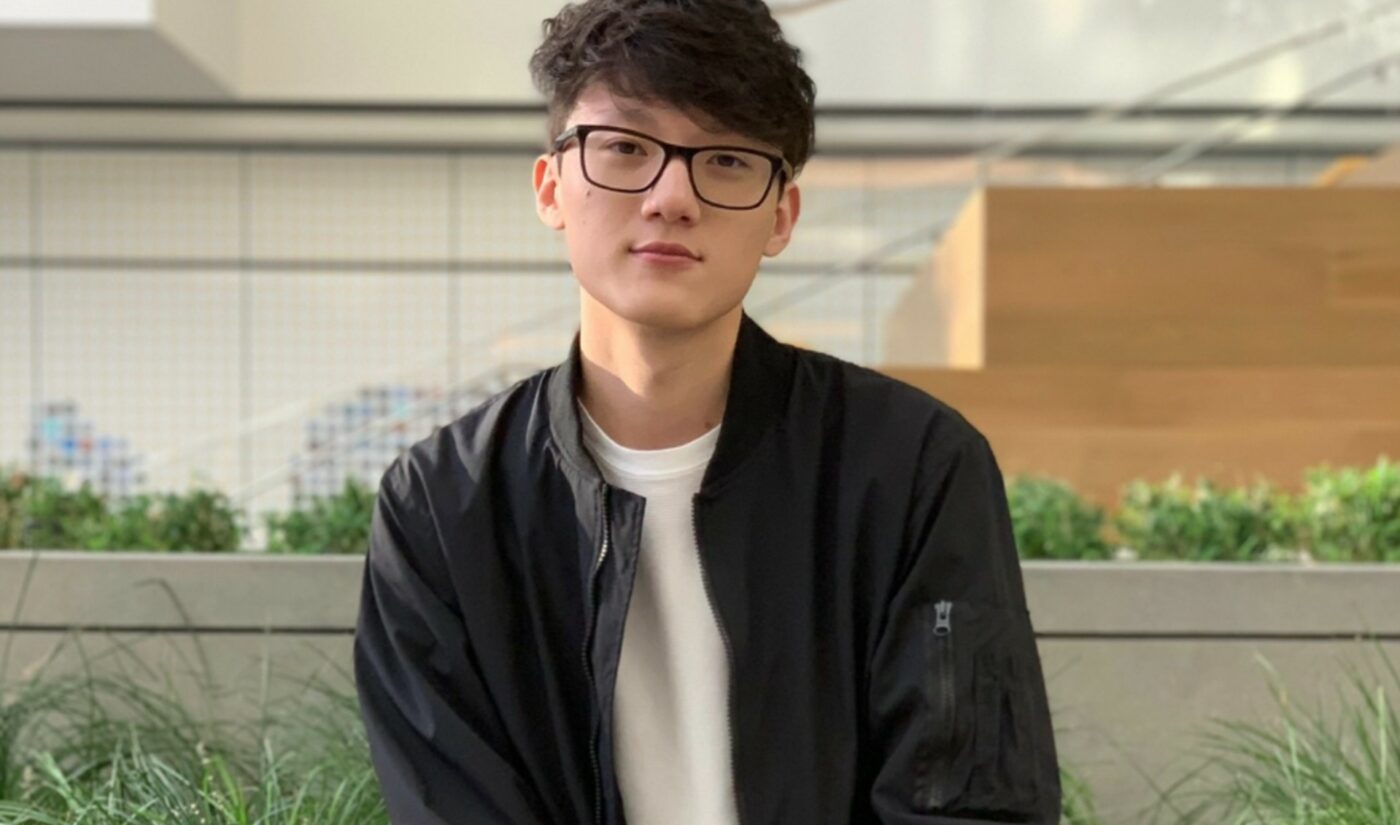 iiTzTimmy finalizou o épico desafio do “Bronze solo ao Predador” em uma stream que durou 54 horas seguidas.