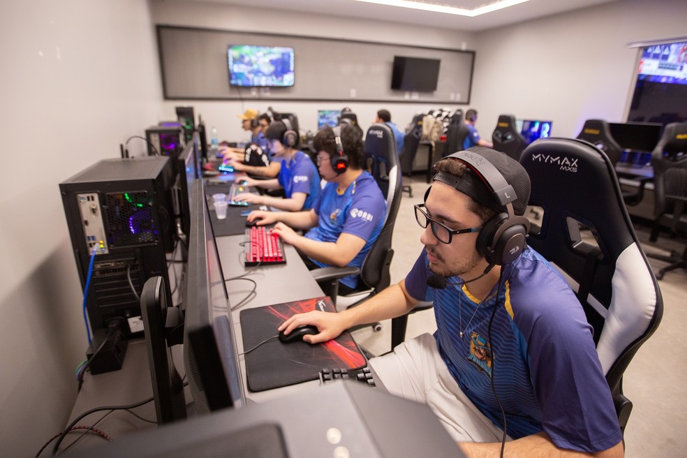 Rensga disputará os playoffs do CBLOL diretamente dos estúdios da Riot Games