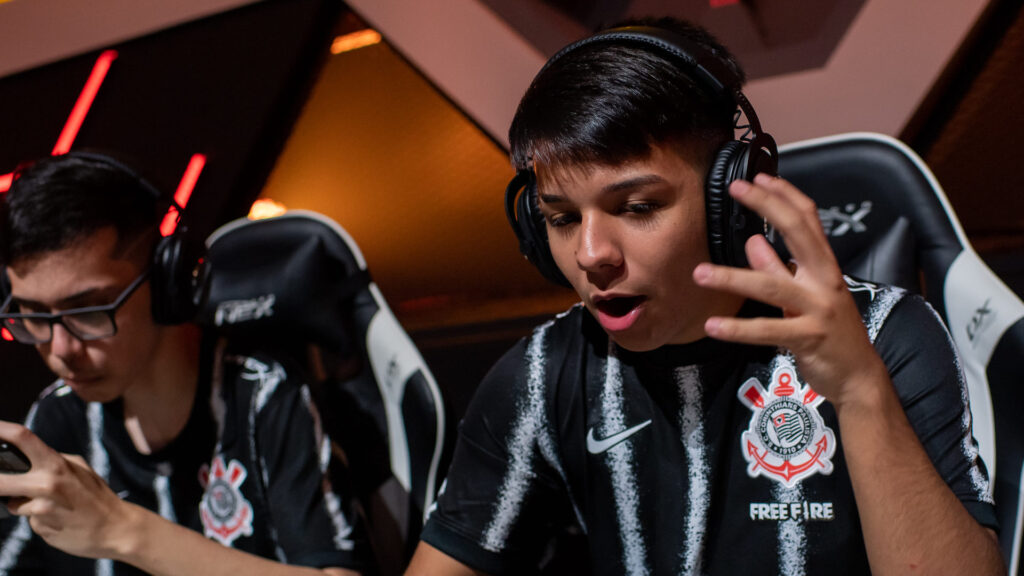 “O time vai melhorar muito ainda”, diz Bops sobre Corinthians na LBFF 6