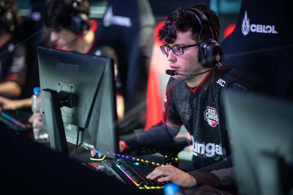 Grevthar desabafou sobre xenofobia nas ranqueadas da Europa