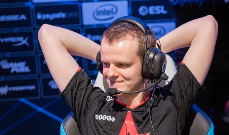 Xyp9x substituirá gla1ve pela Astralis na BLAST Premier Fall