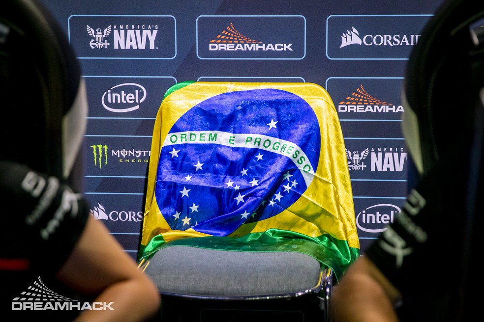 Brasileiros vencem DreamHack Open September 2021