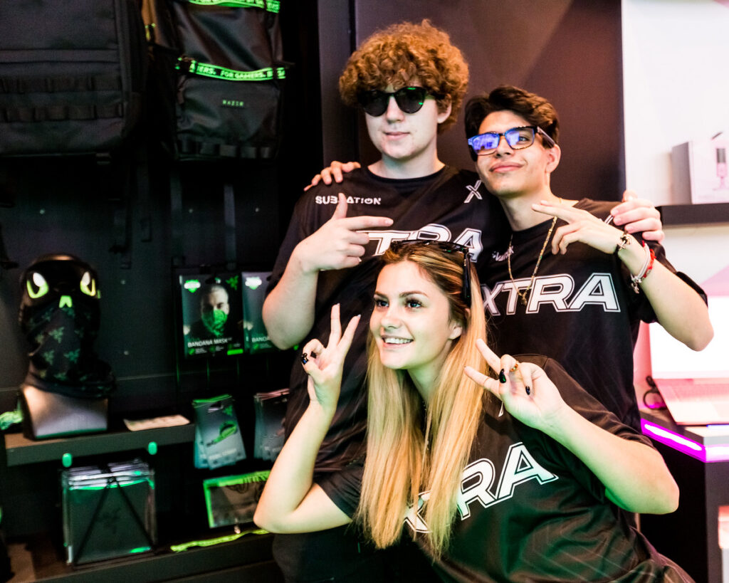 Reet, Alliege and Vohlii of XTRA Gaming.