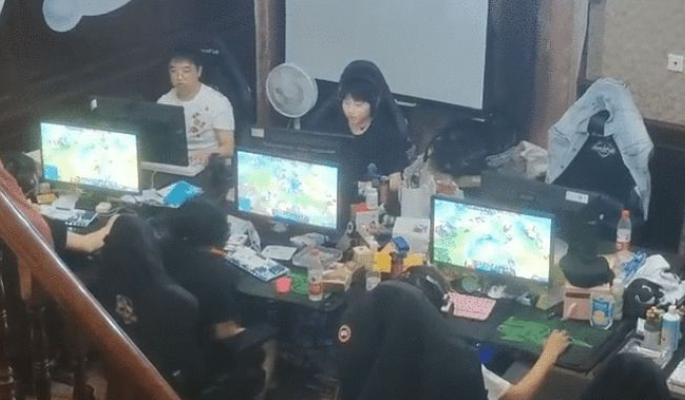 Elephant bootcamp picture - TI10 China representative
