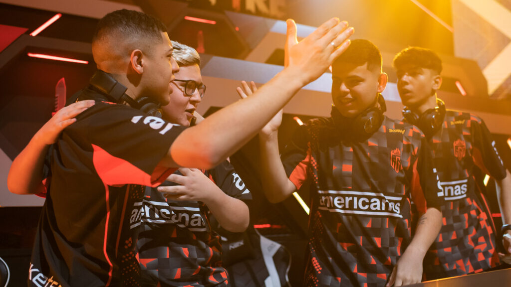 Los Grandes brilha e Fluxo assume a liderança da LBFF 6