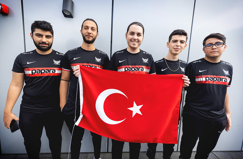 SM izzy and his team at VCT Berlin