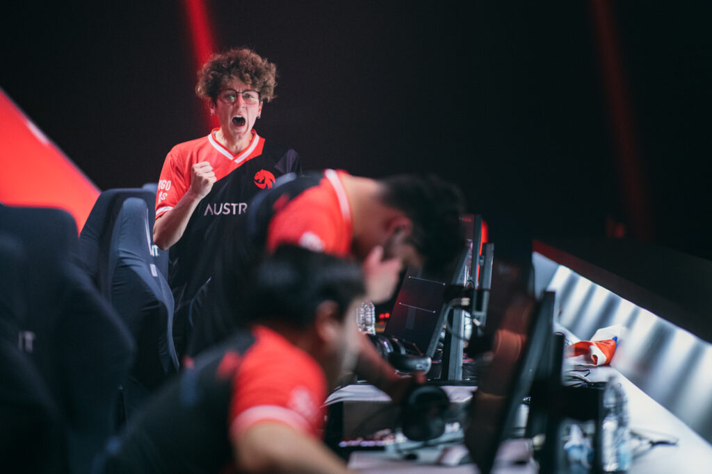 Havan Liberty tenta, mas é parada pela Australs no LCQ SA