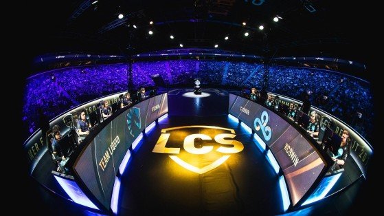 LCS to welcome fans back for the LCS 2022 Spring Split Playoffs