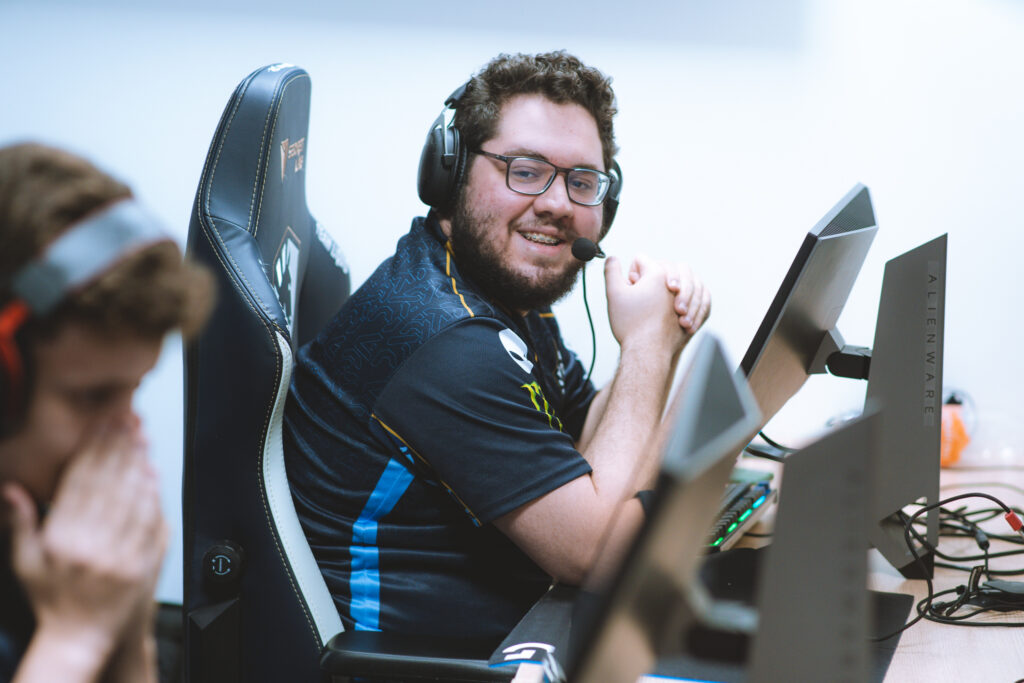 Playoffs do BR6 são definidos; Liquid e FaZe avançam direto à semifinal