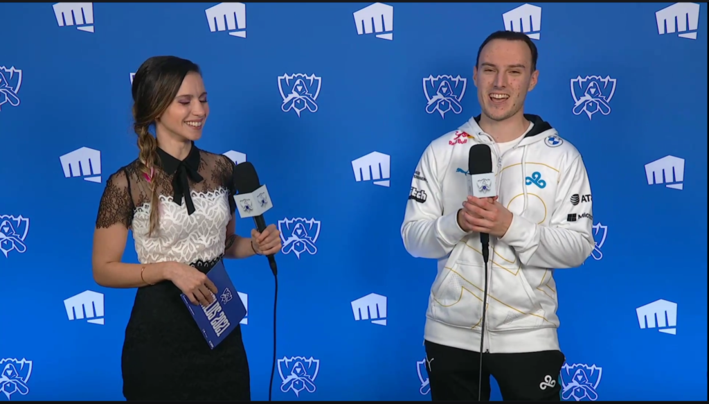 Cloud9 zieht auf dramatische Weise ins Viertelfinale der Worlds 2021 ein