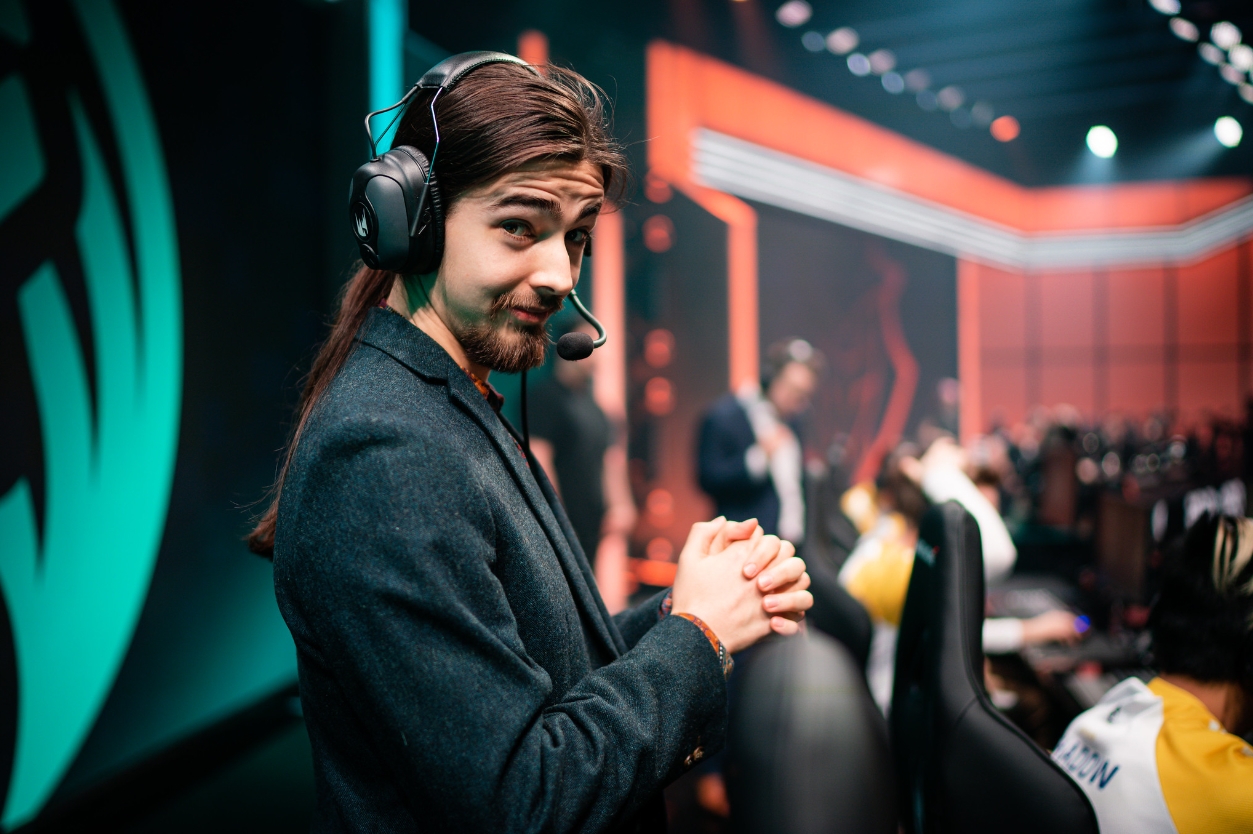 MAD Mac: “If you make one big mistake, then you potentially risk being unable to move forward at Worlds.”