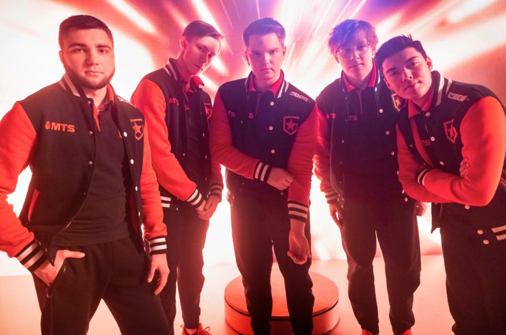 Gambit won VCT Masters Berlin. Chronicle and nAts lead the team, again at Berlin.