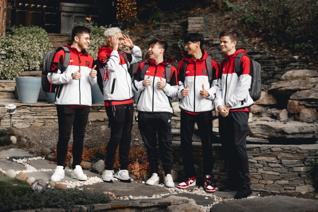 Sentinels is one of the favourites to win the entire tournament. The team is extremely consistent and has some of the best Valorant players on its roster.