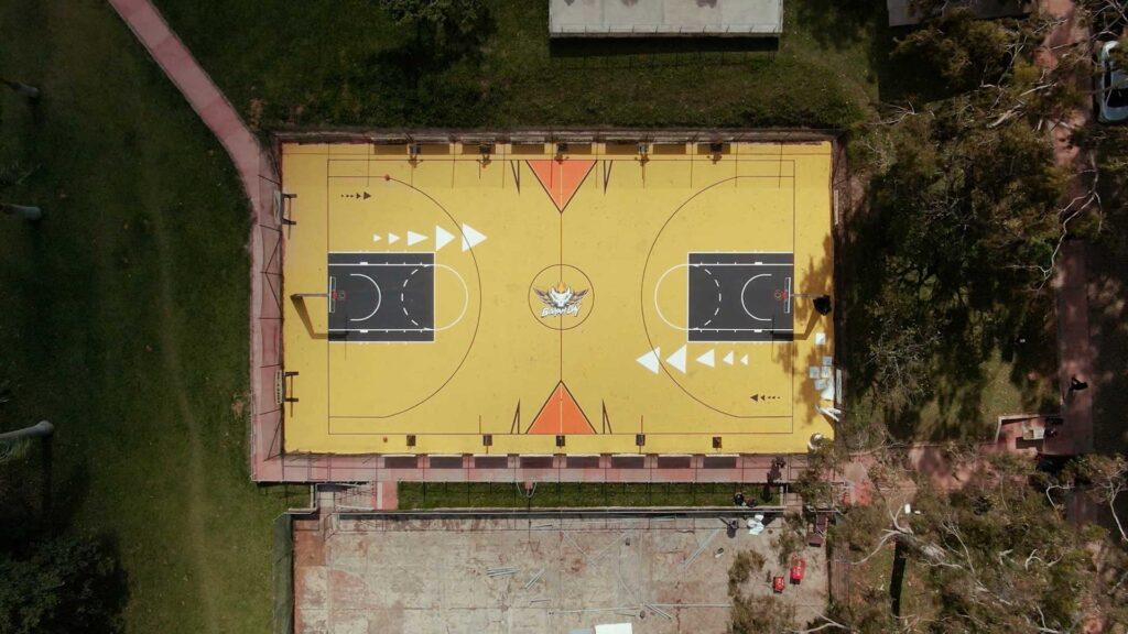 Free Fire reforma quadra de basquete em São Paulo para celebrar Dia do Booyah