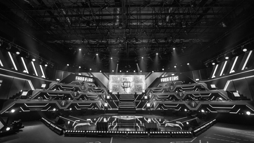 Garena reformula equipe de casters da LBFF