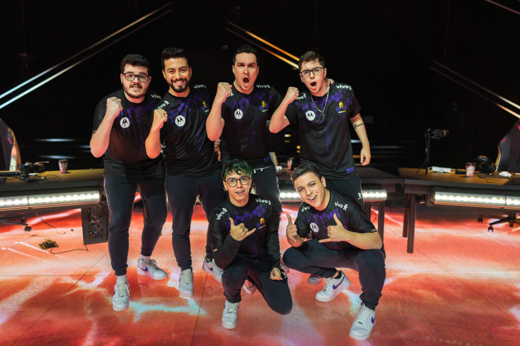 Vivo Keyd tenta, mas acaba perdendo para ACEND