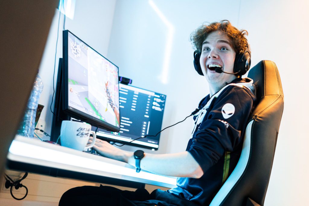 Jamppi has been playing several new roles on Team Liquid, looking to improve his skill and performance on the squad.