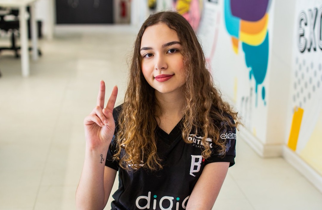 B4 Angels anuncia saída de isaa