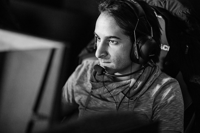 Dota Community mourns loss of Dota legend Alaan “SexyBamboe” Faraj