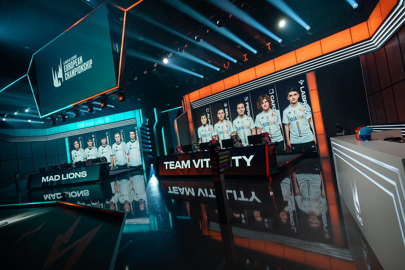 VIT Mephisto: “We gave certain things a try on stage to see if they would be able to work, and unfortunately, they failed extremely hard.”