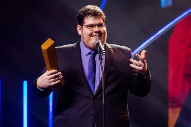 Casimiro bateu recorde de stream da Twitch mais assistida do Brasil