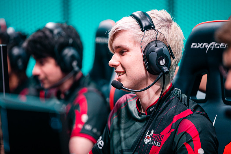 MSF Neon: “It is like working in the field with trip mines everywhere. You do not know who is going to get triggered by what.”