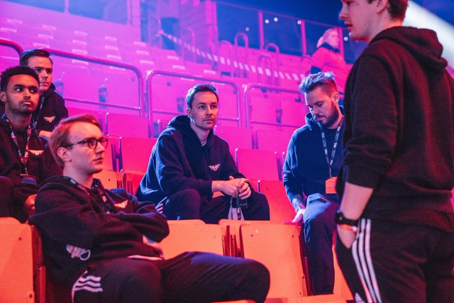 Heroic finished 4th at the PGL Stockholm CS: GO Major. The team earned $140,000 for their performance. CadiaN and co. are seen deep in discussion at the Avicii Arena in Sweden.