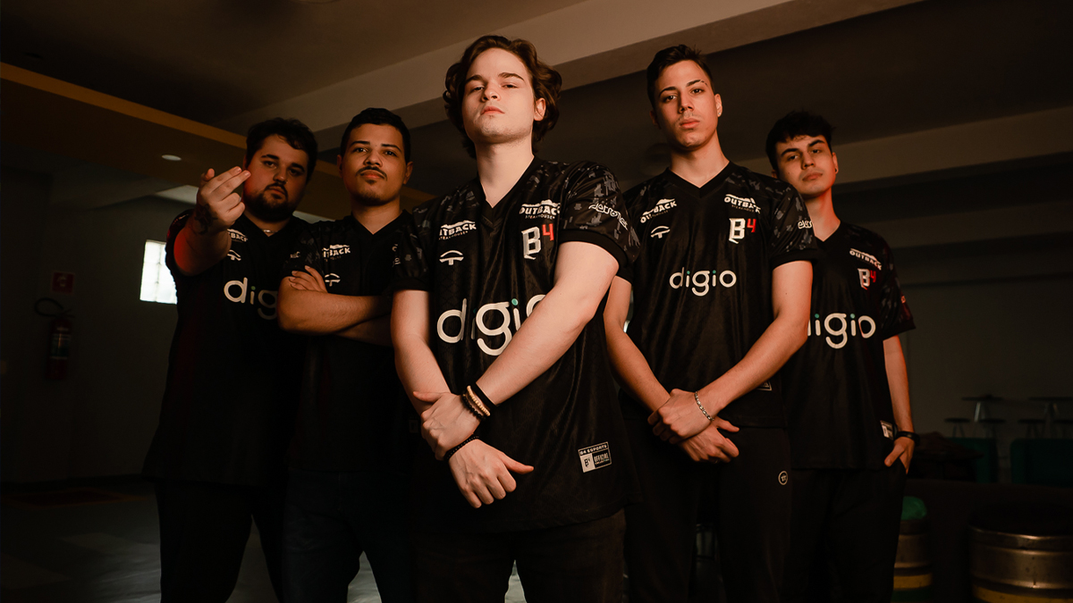 “Eu não preciso de vocês para poder vencer”, diz Carlito da B4 após vencer ex-companheiros