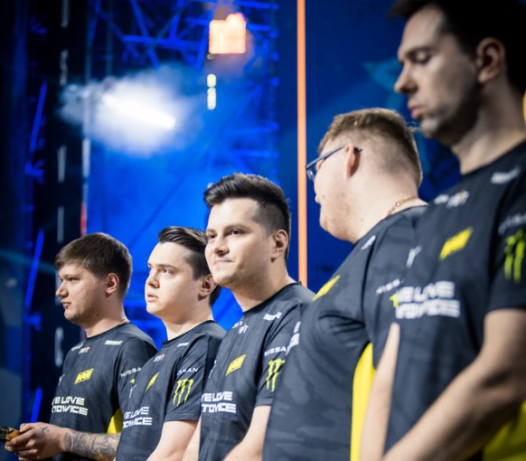 The Navi squad at IEM Katowice 2022. Lineup includes S1mple, electroNic, Perfecto, Boombi4, perfecto and B1t.
