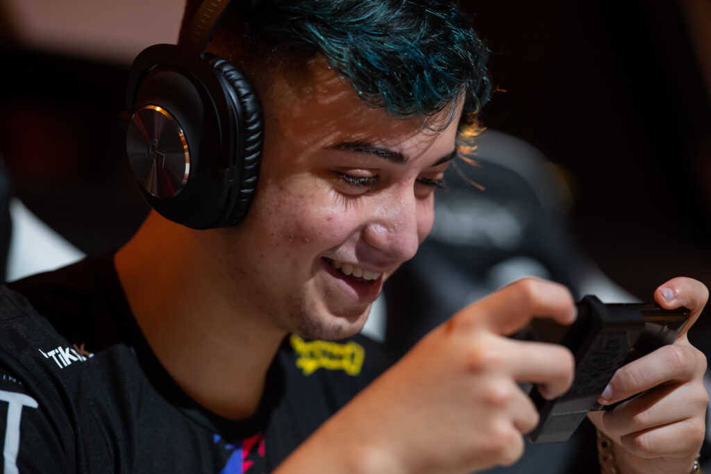 Syaz quebra recorde de abates em uma rodada de LBFF