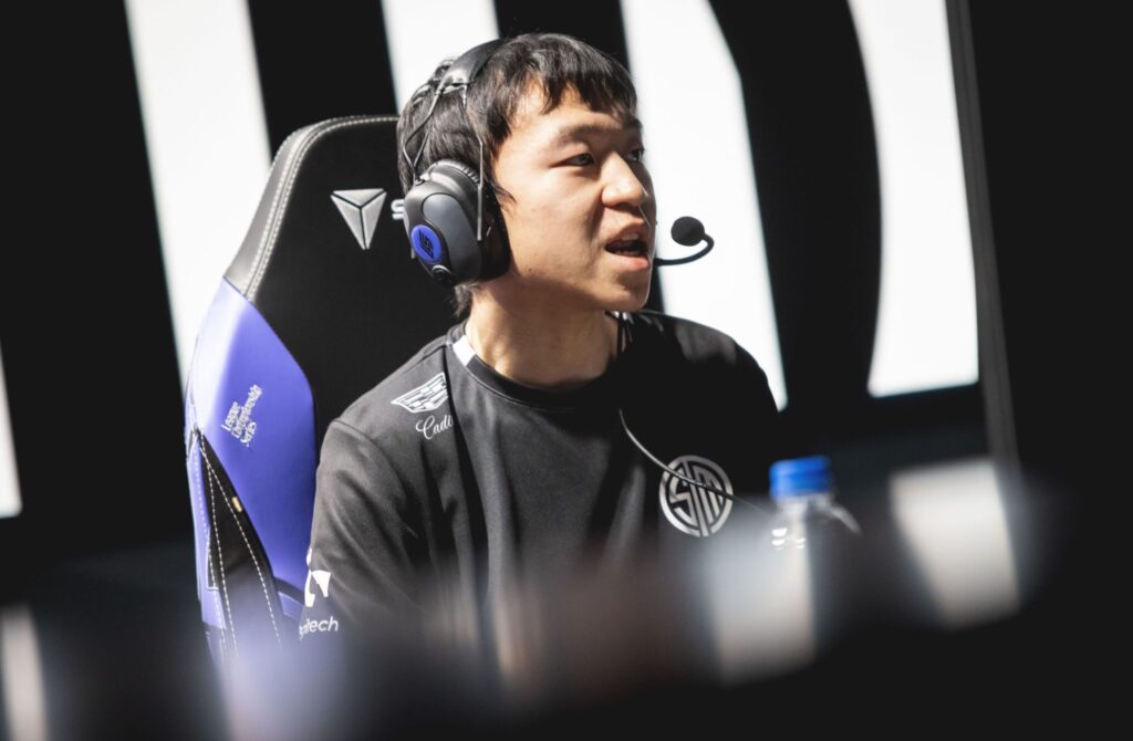 TSM move Shenyi down to Academy, Yursan to LCS