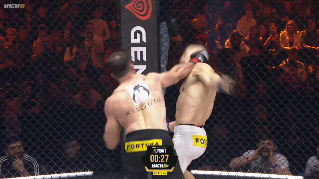 PashaBiceps lands huge right hook to knock over OWCA