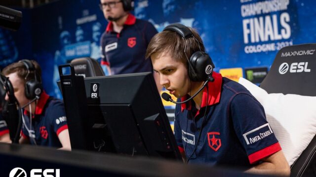 Sh1ro CS: GO Crosshair and viewmodel settings