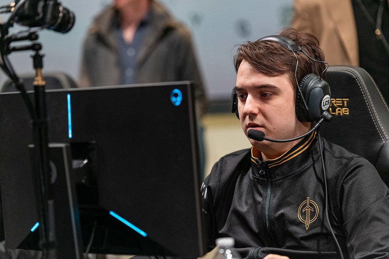 Ablazeolilve Golden Guardians