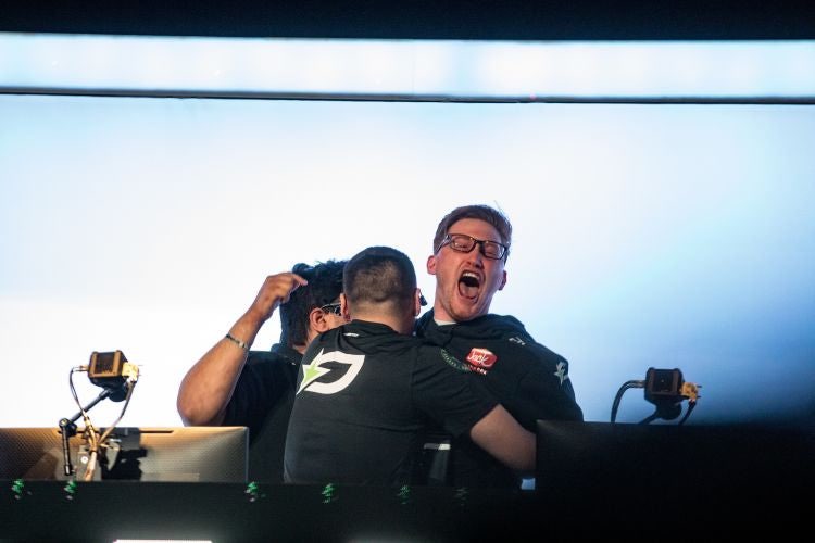 OpTic Texas pull off stunning reverse-sweep to take down FaZe at Major 1