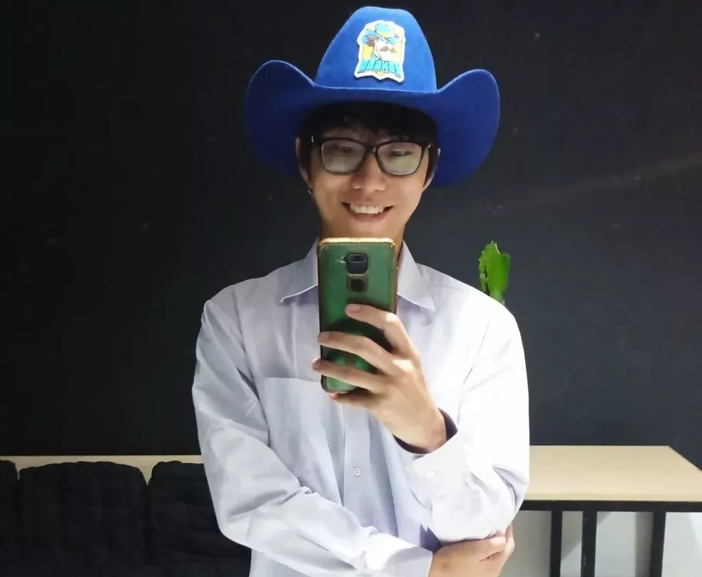 Kim anuncia saída da Rensga