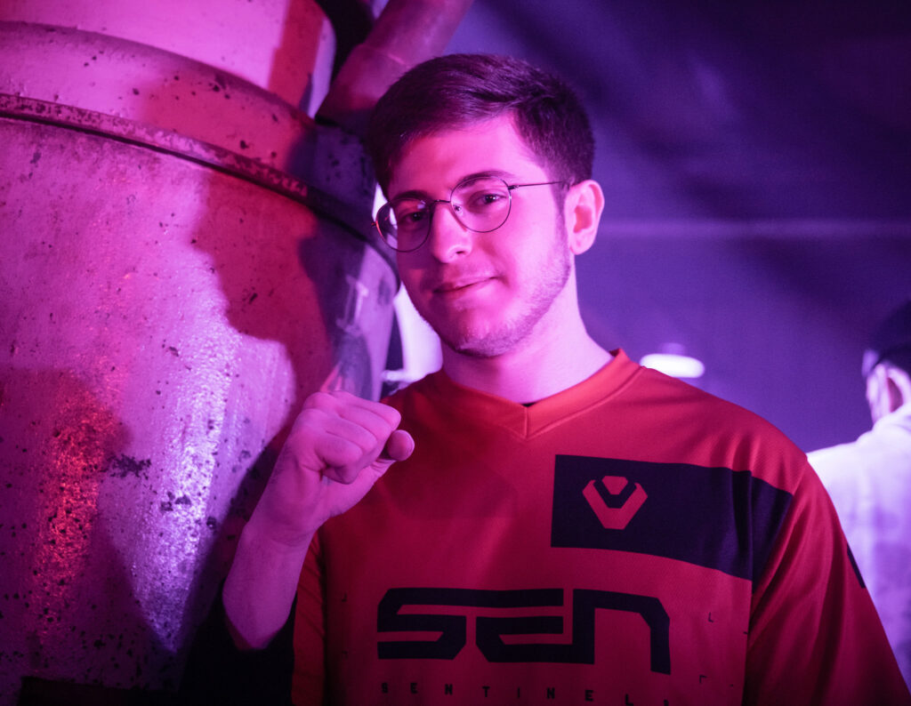 Sentinels bench zombs, replace him with former Akrew player Kanpeki