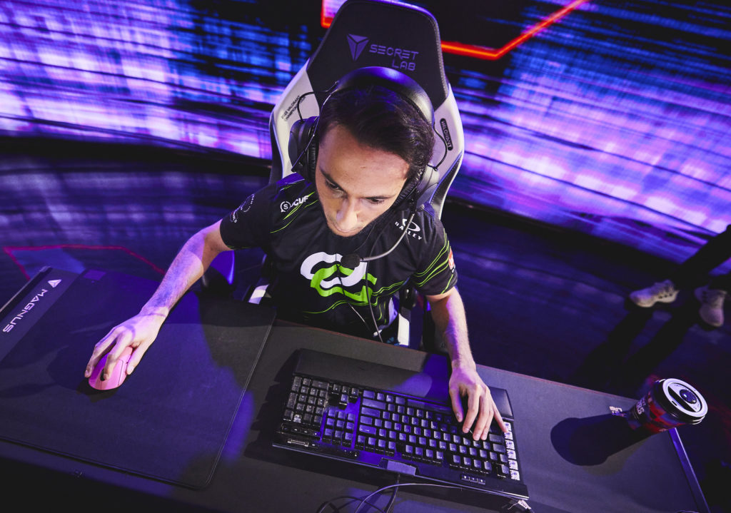 FNS playing on stage at VCT Masters Rekyavik 