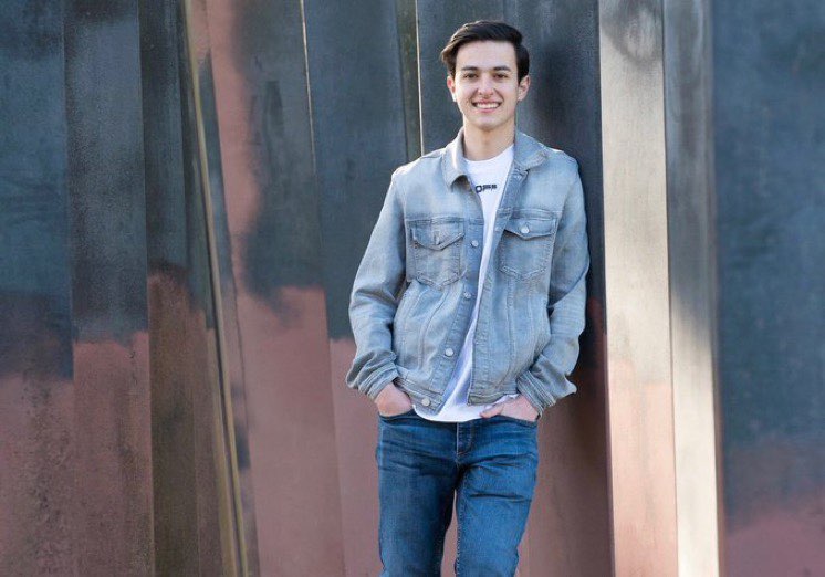 Making it as a Fortnite Manager: A guide to finding your way into the industry ft. Rbro